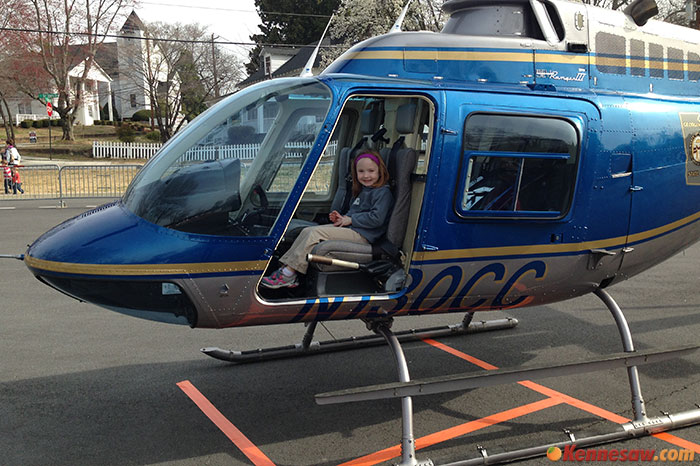 touch-a-truck-helicoptor-zoom