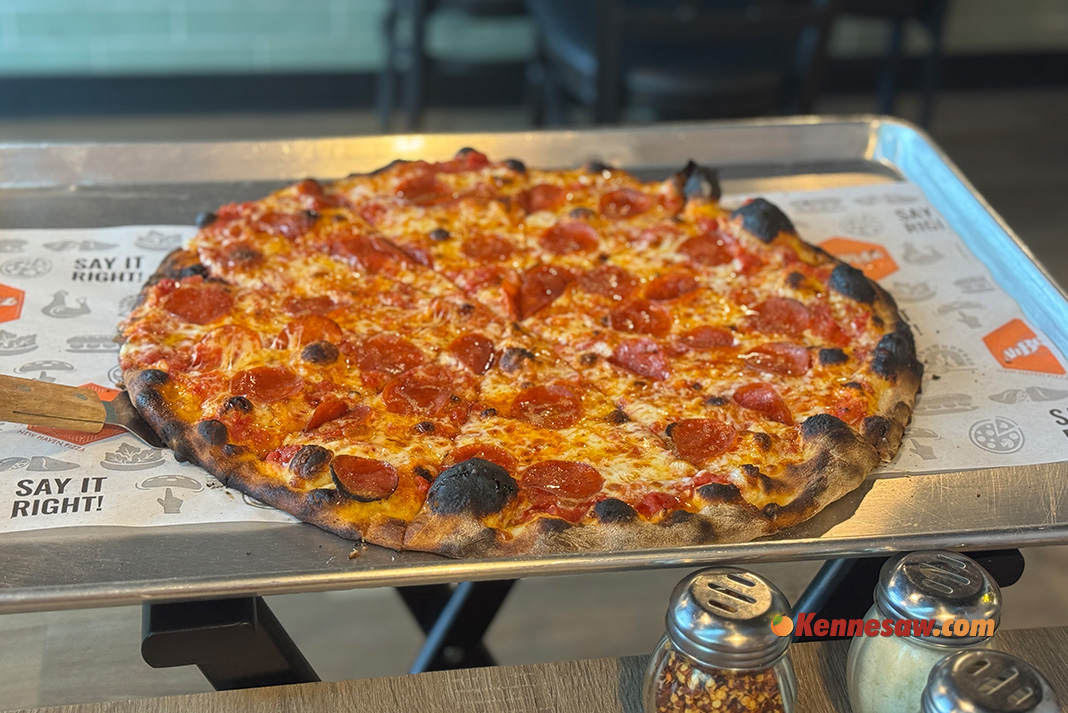 Ah-Beetz New Haven Pizza | Kennesaw.com